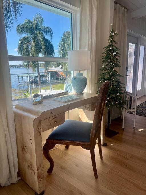 Lakefront Duplex With Pontoon Boat 3 Bed House マウント・ドラ エクステリア 写真