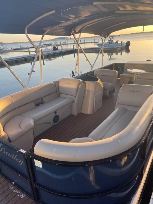 Lakefront Duplex With Pontoon Boat 3 Bed House マウント・ドラ エクステリア 写真